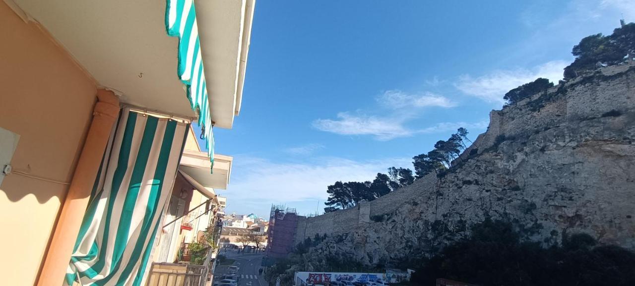 Gran Apartamento Cerca Del Mar Y Castillo Dénia Eksteriør billede
